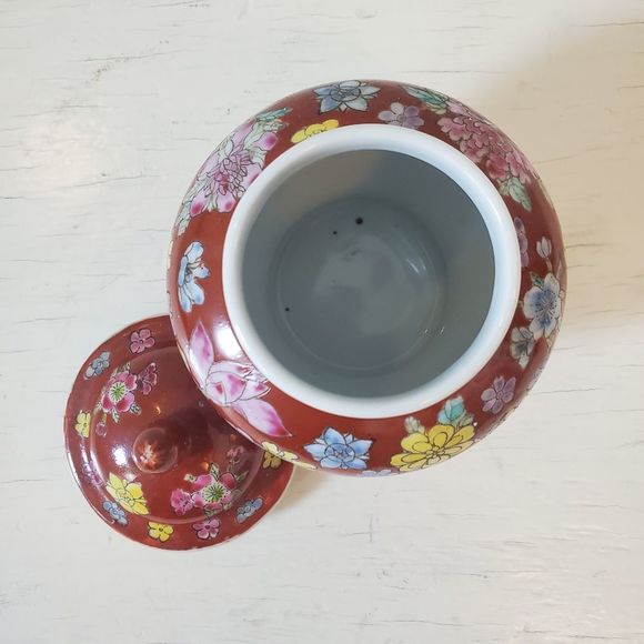 Boho Floral Deep Red Porcelain Ginger Jar with Lid Vintage Porcelain Vessel - Picture 3 of 4